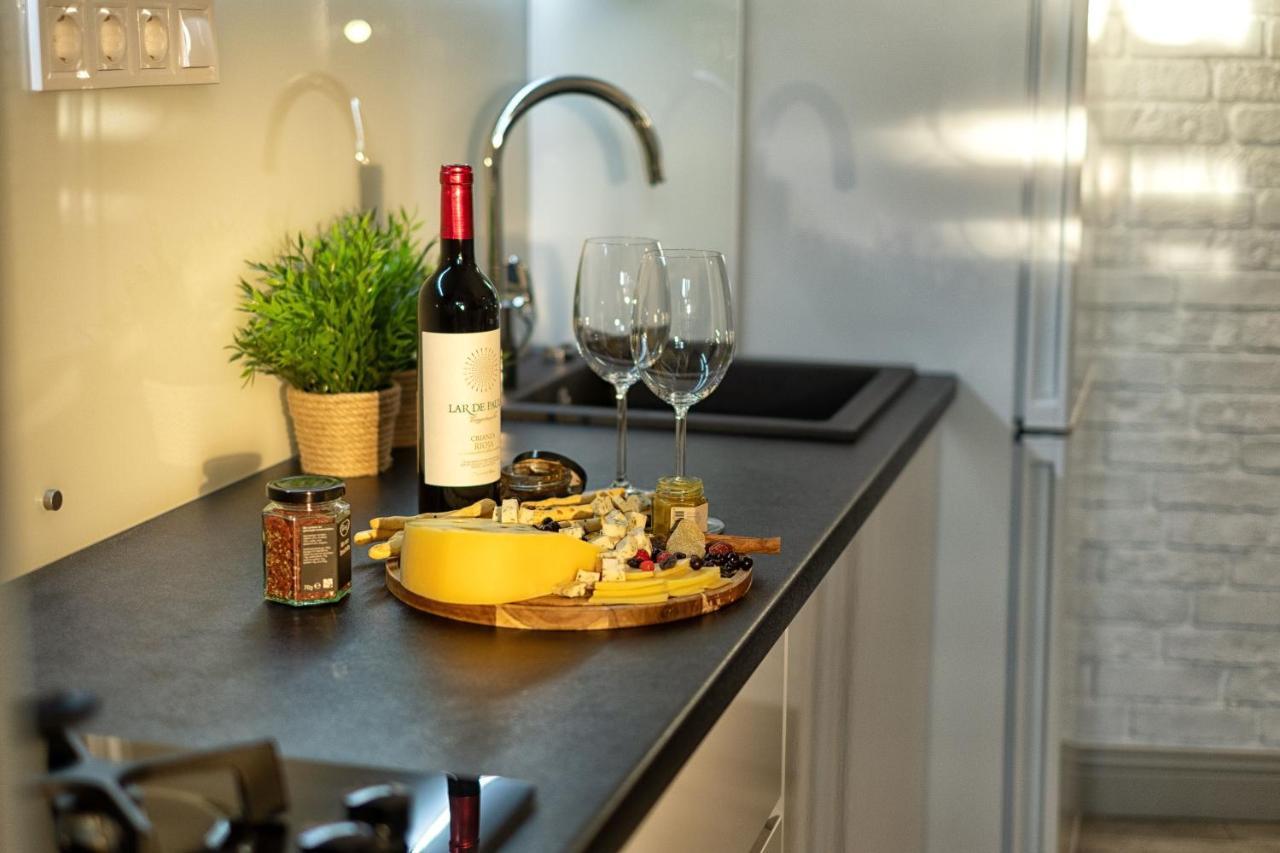 Scandinavian Style Of Lux Apartments In Lviv Extérieur photo